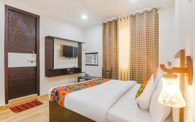 Fabhotel Shyam Inn