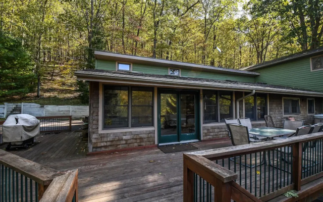 Oakleaf Lodge