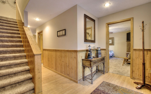 Country Roads By HoneyBear Cabins