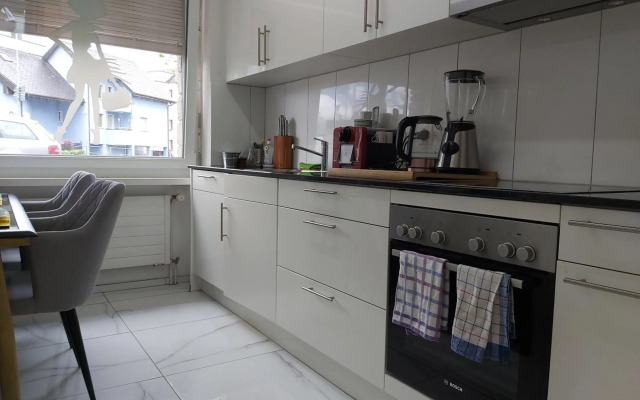 Royal Apartment EIBL 02