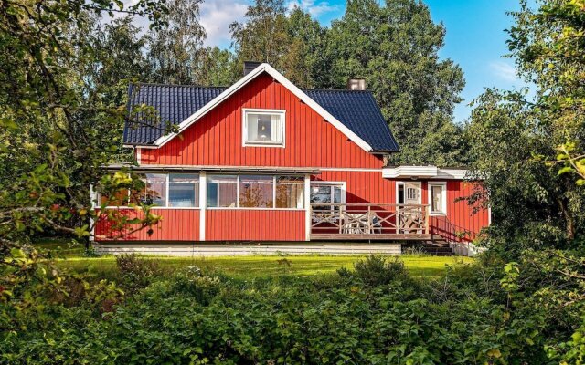 8 Person Holiday Home in Bengtsfors