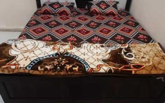 Oyo Home Blue Back Guest House