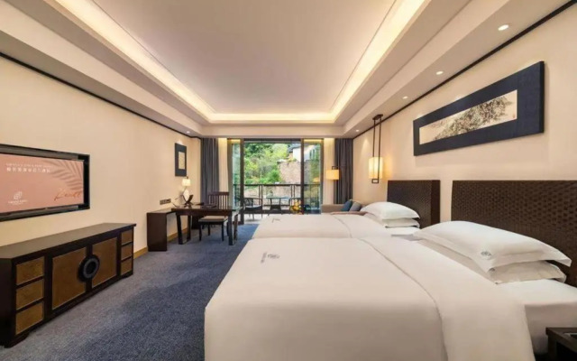 Kande Grand Land Hotel