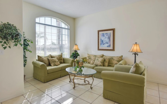 Family Retreat w/ Pool: 10 Mi to Disney!