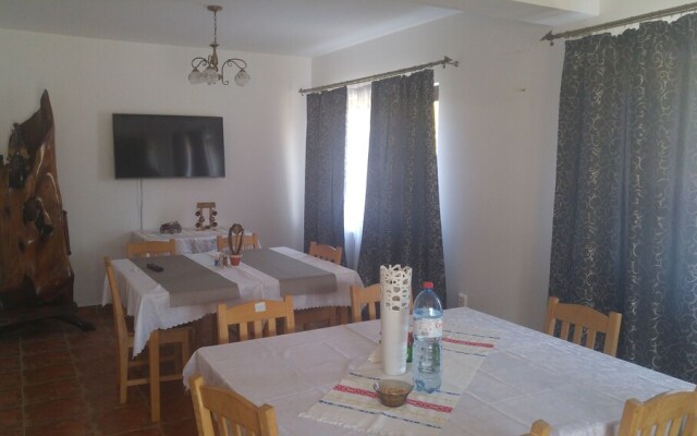 Pensiunea Casa Vanatorului
