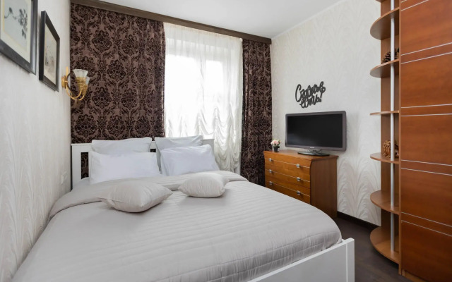 Apartments on 12k1 Castanaevskaya street