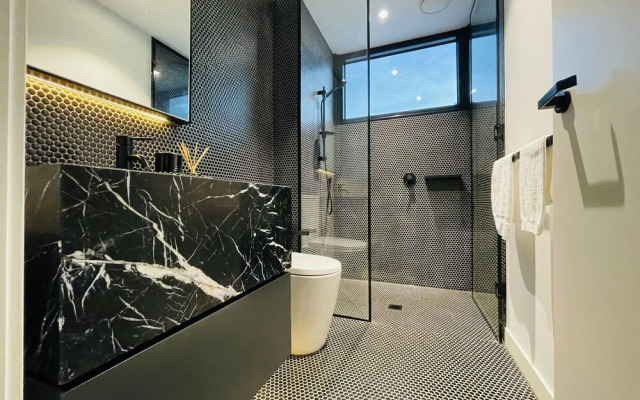 Mega Style Apartments Fitzpatrick