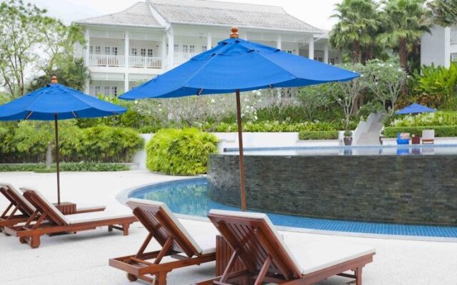 Ocean Breeze Resort & Apartments