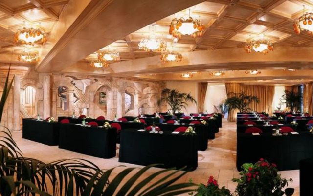 Atlantis Bay - VRetreats