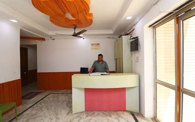 SPOT ON 36067 Hotel Shakira