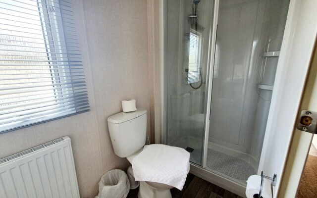 Butterfly 3-bed Hot Tub Lodge in Northumberland