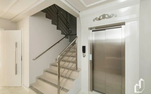 Cobertura Duplex com jacuzzi aquecida