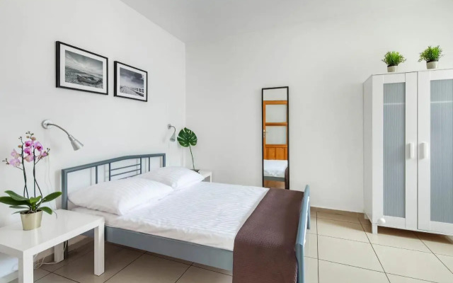 Sleepy3city Apartments Abrahama 16