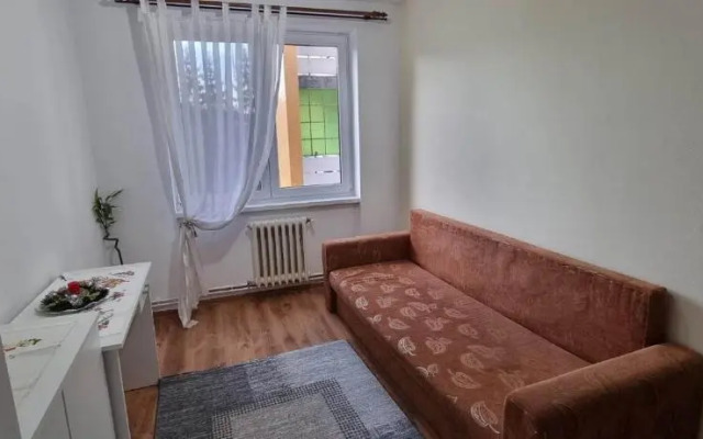 Flower Apartment - Edge