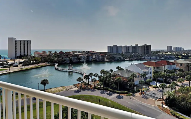 Terrace at Pelican Beach #703