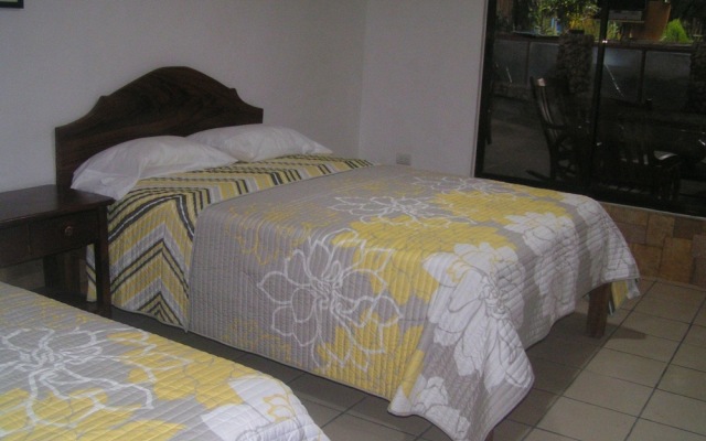Mi Casa Hostel