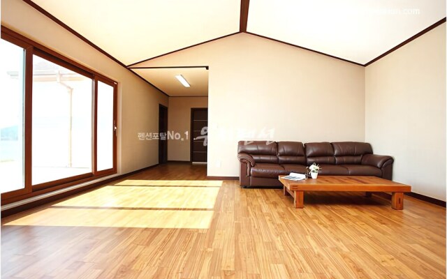 Seocheon Sky Pension