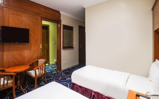 OYO 650 Dhiyafat Dallah Hotel