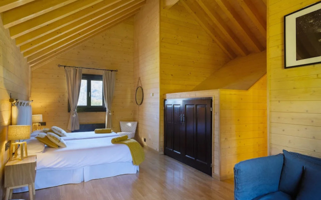 Aparthotel Piedrafita Lodge