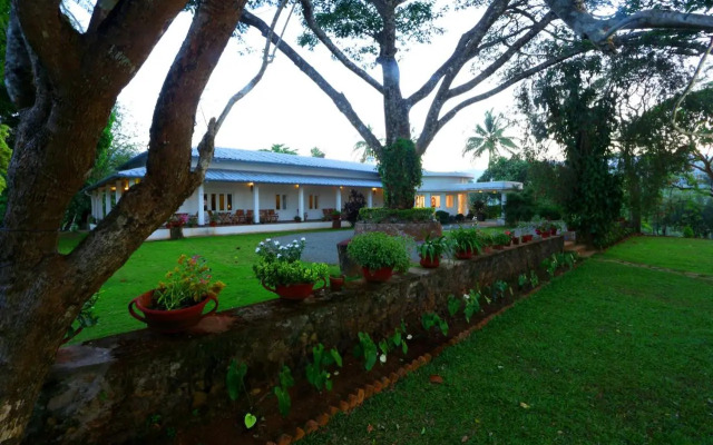 Parisons Plantation Experiences