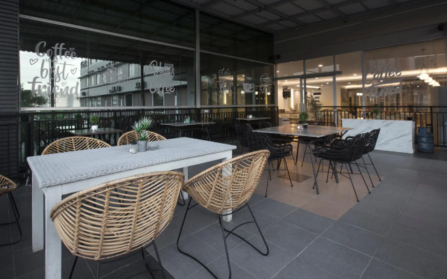 Grand Tryas Hotel