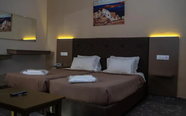 Ekavi Hotel