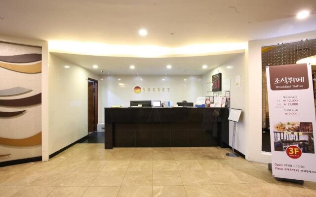 Sunset Hotel