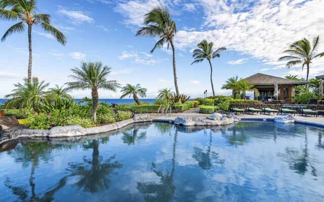 Hali'i Kai At Waikoloa 2b 2 Bedroom Condo by RedAwning