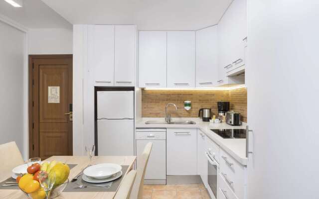 Royal Sunset Beach Club