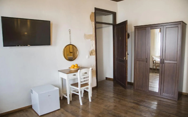 Captain Vasilis Hotel