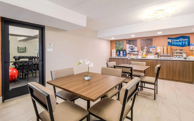 Clarion Pointe Winston – Salem Downtown