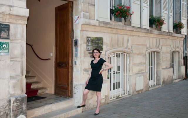 La Demeure des Sacres