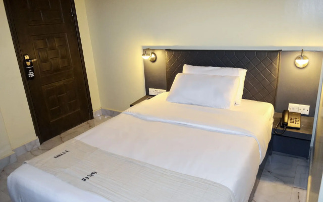 Dana Hotel