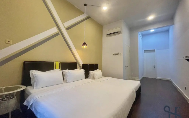 Homesuite' Home at The Loft Imago