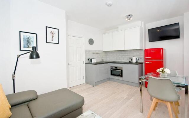 F1 Greek Street by City Living London