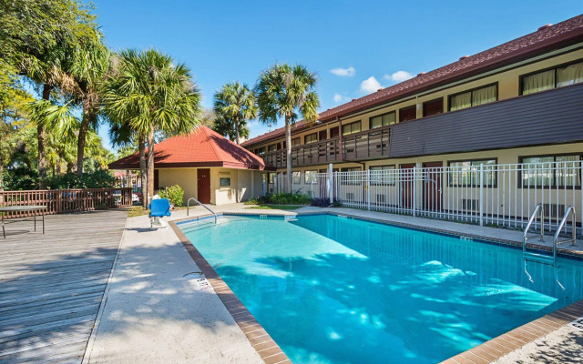Red Roof Inn Tampa Busch