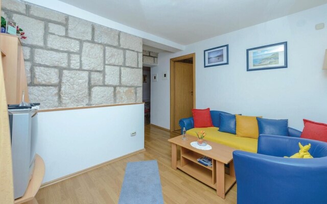 Awesome Home in Cavtat With Wifi and 1 Bedrooms