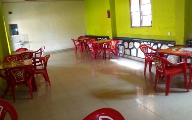 Aromas Motel