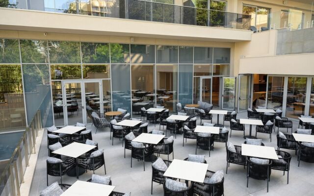 Poseidon Beach Resort