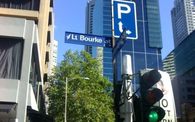 2 Bedder Melbourne Apt in New York End