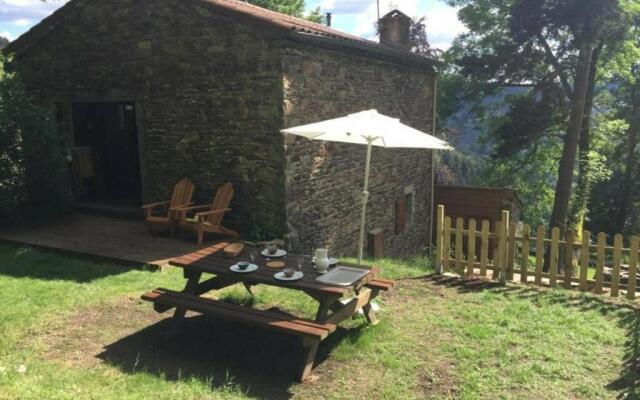 Gîte Saint-Étienne, 3 pièces, 4 personnes - FR-1-496-38