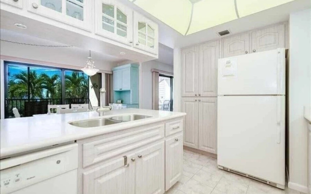 Sea Oats 132 - 2 Br Condo