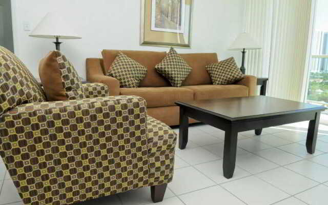 Large 3 Bedroom Apartment in Sunny Isles