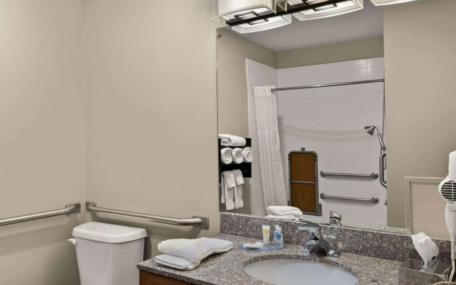 Comfort Inn Ludington near US-10