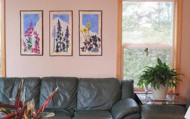 Glacier Creek Lodging