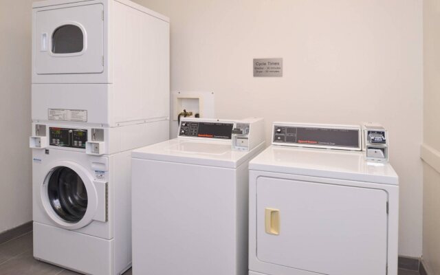 Fairfield Inn by Marriott Pittsburgh New Stanton