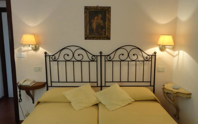 Hotel Villa Mora