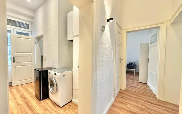 Family Apartments by Main