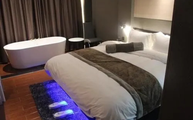 Dongying Lvzhou Boutique Hotel