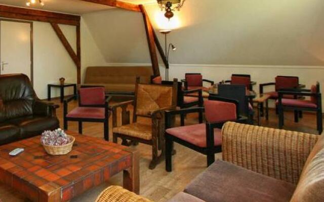 Spacious Farmhouse in Eede with Private Terrace